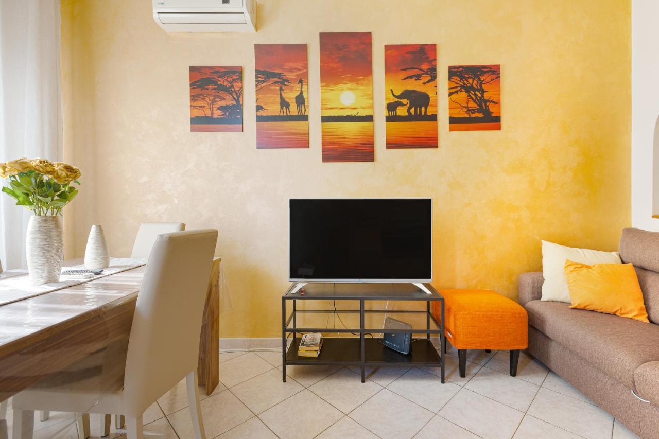 Апартаменти Udine M2 Balcony Apt Мілан Екстер'єр фото